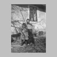 029-0007 Helmut und Irmgard Braun aus Klein Michelau im Jahre 1935.jpg